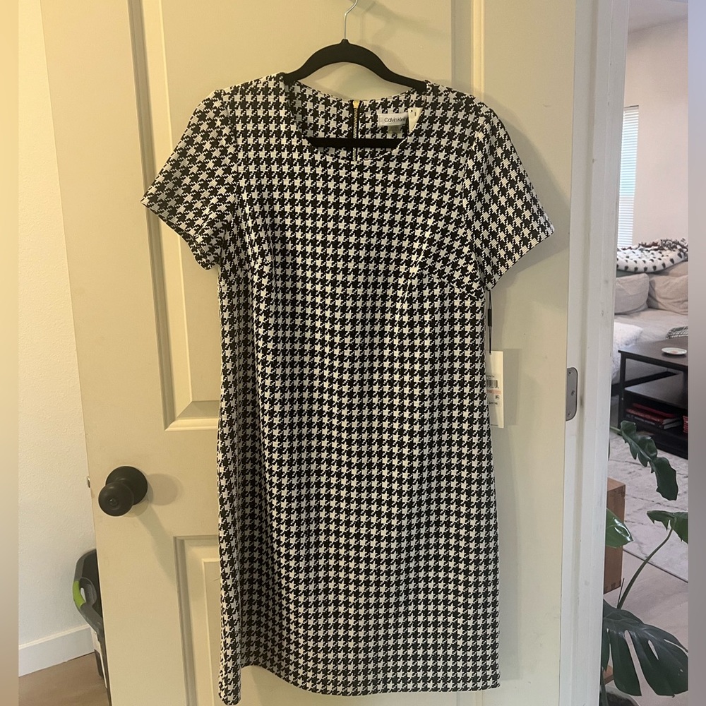 Women’s dress